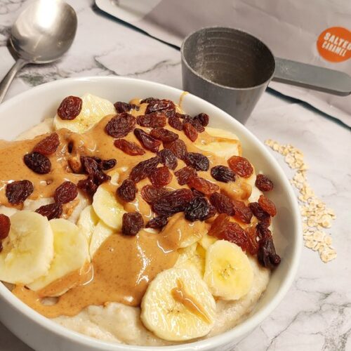 Bulk havermoutpap met banaan en pindakaas